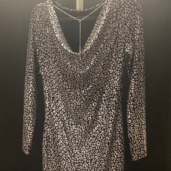 MICHAEL KORS
Leopard-Print Dress - Picture 12 of 15